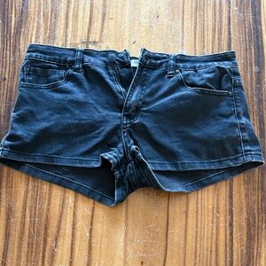 Forever 21 Black Jean Shorts size 27